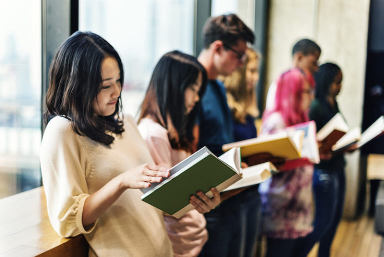 The Complete Guide to Law School Admissions Ivy Scholars